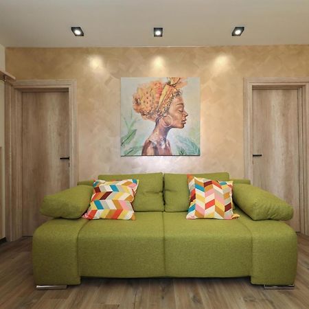 Apartman Zara Exterior photo